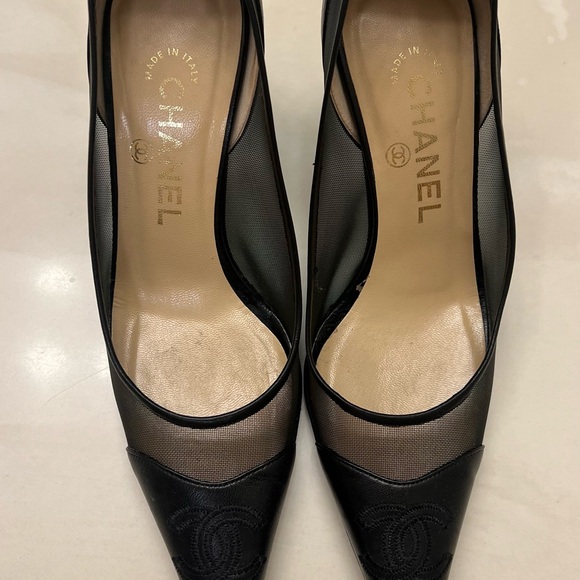 CHANEL Black Mesh Heels with Pointed Toe - Picture 1 of 6